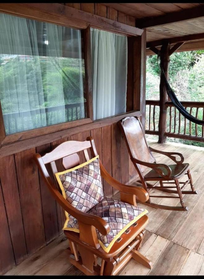 Hostal Y Cabanas Los Juanes Хардин Экстерьер фото