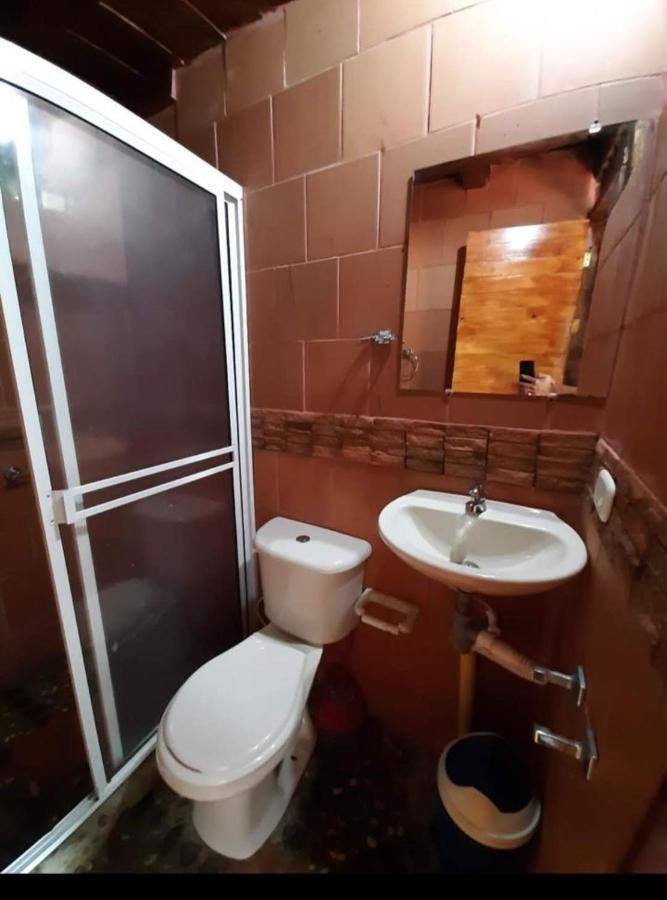 Hostal Y Cabanas Los Juanes Хардин Экстерьер фото